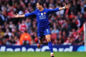 今日足球赔率盘口专业预测推荐，今日足球即时比分播报